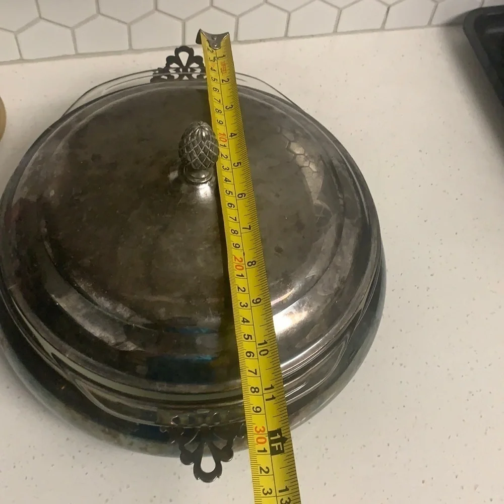 The sheffield silver company covered‎ dish silver